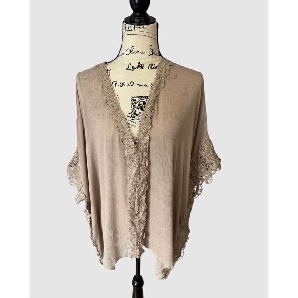 Kye Mi Beige Crochet Lace Floral Kimono Shrug Oversized Cardigan Size L Boho